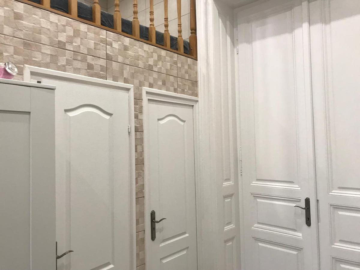 Mora Apartman 2 Kiskunfélegyháza エクステリア 写真